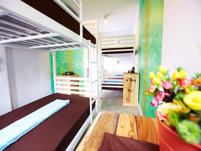 Wh Hostel バンコク都 エクステリア 写真